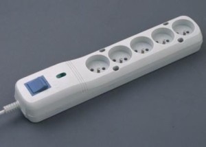 Listwa zasilająca Lestar LF-530WA 5+ 5m szara